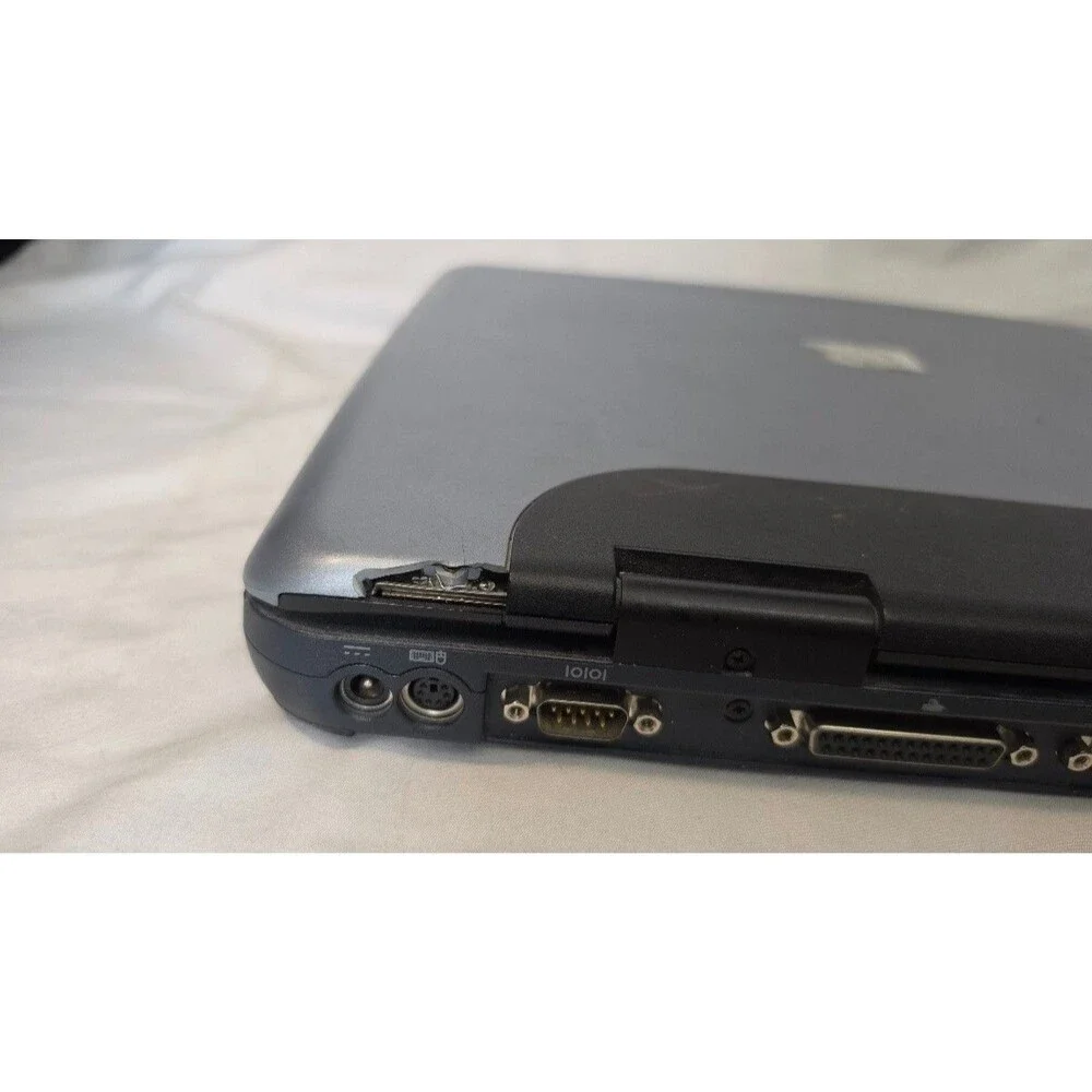 HP Pavilion N5310 Notebook Laptop Windows XP - For Parts/Untested